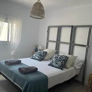 https://casa-martin-conil-de-la-frontera.es-andalucia.com